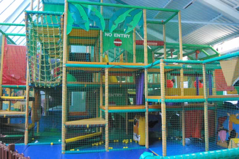 safari sams play gym huddersfield